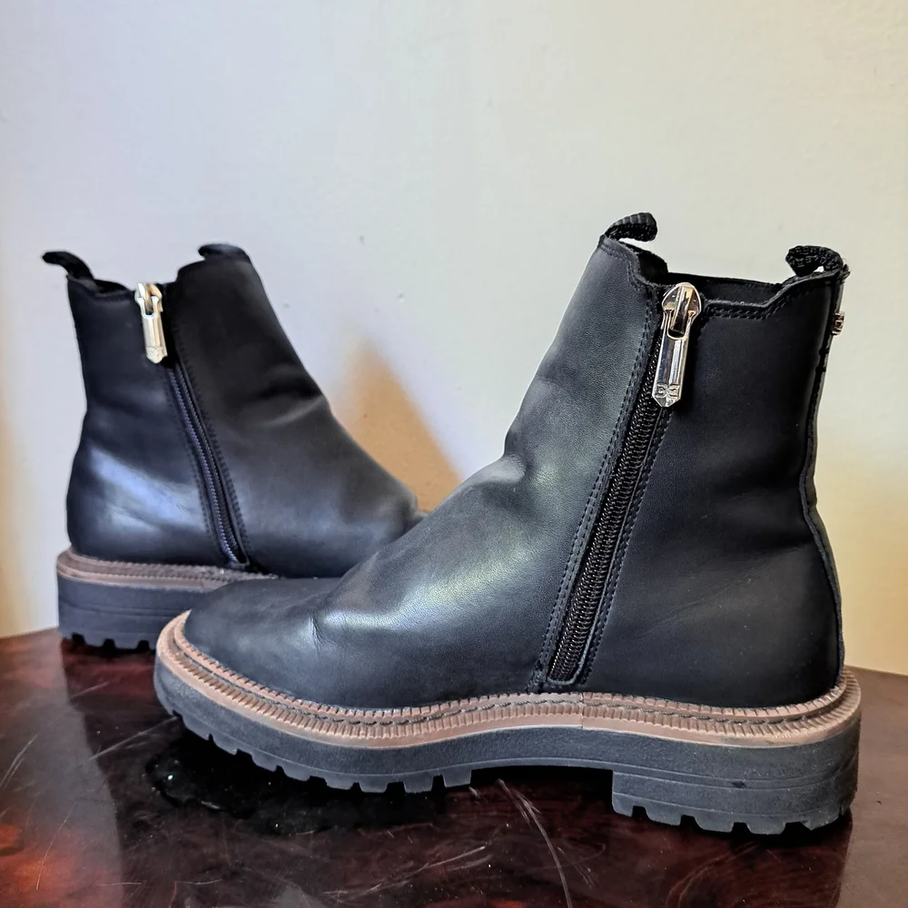 Sam Edelman Black Zippered Men's Boots US Size 3M - Picture 2 of 9